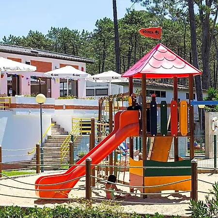 Camping Parque De Campismo Orbitur Valado Nazaré
