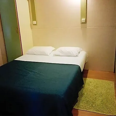 Parque De Campismo Orbitur Valado Camping